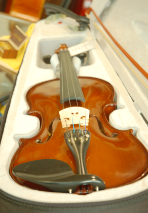 <a href=http://pic.violinwatch.com/uploadfile/2011/0713/20110713015840395.bmp target=_blank>Check big picture</a>